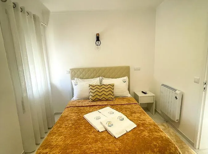 Casa Marques * נאזרה