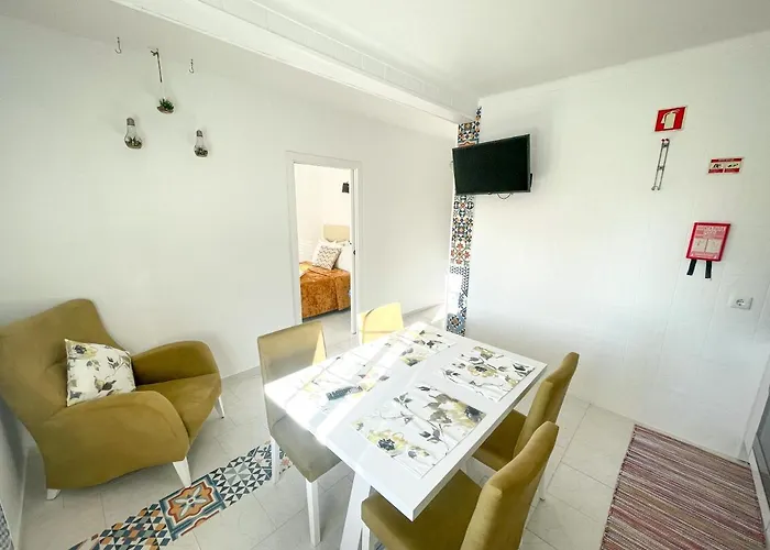 Casa Marques * נאזרה